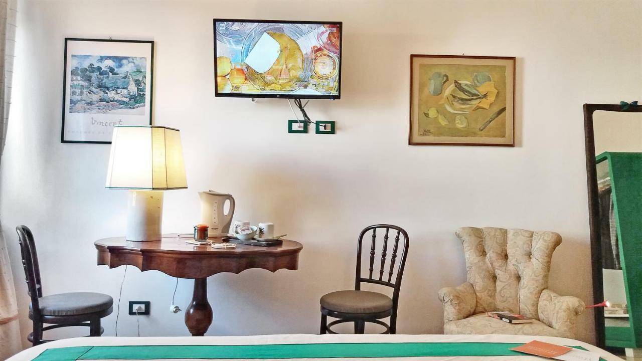 Bed and Breakfast Le stanze di Bruno Pescara Exterior foto